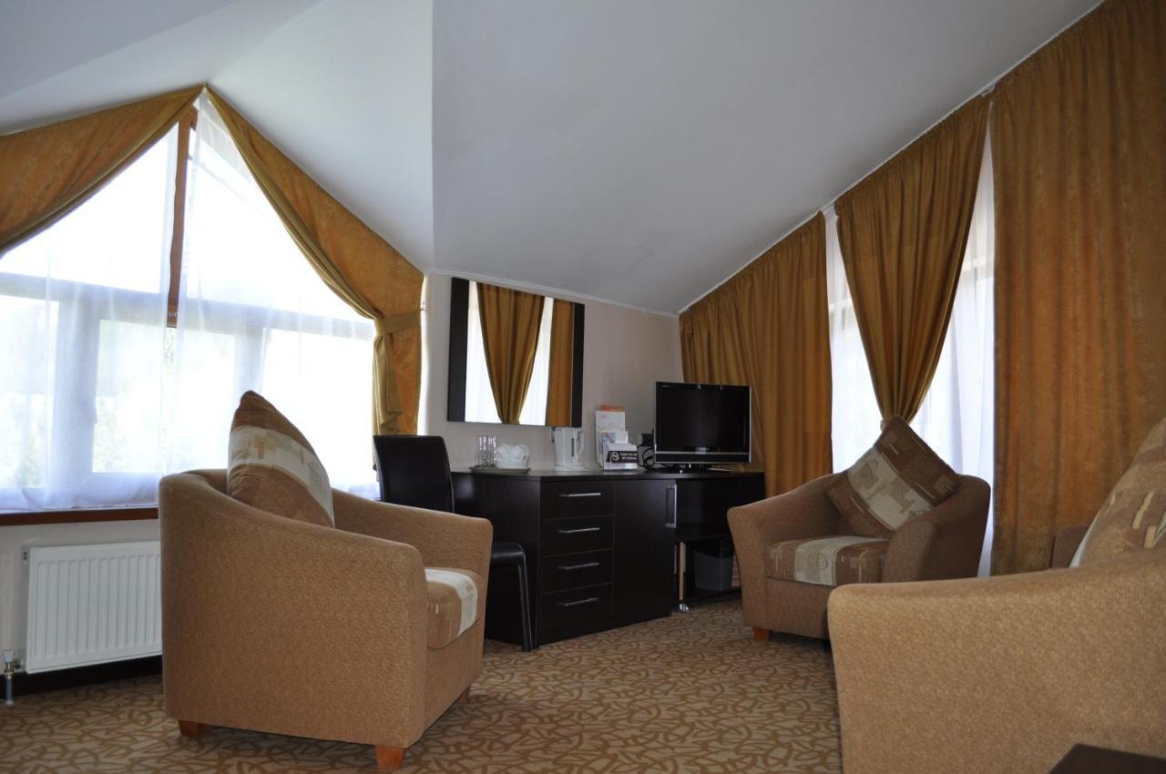 Kapriz Karakol Hotel Ruang foto